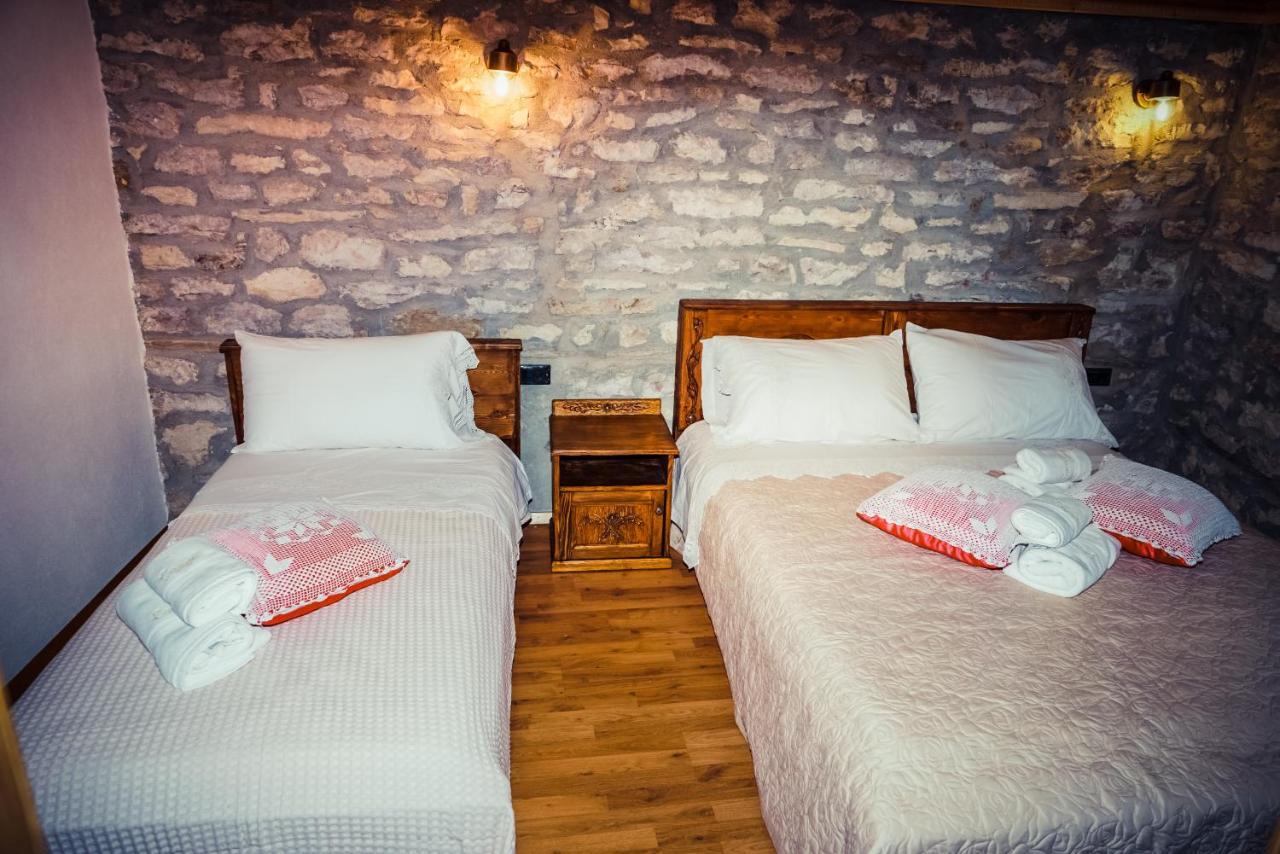 Medieval Rooms Gjirokastër المظهر الخارجي الصورة