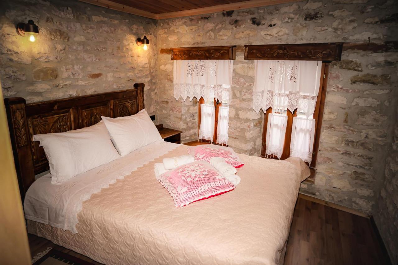 Medieval Rooms Gjirokastër المظهر الخارجي الصورة