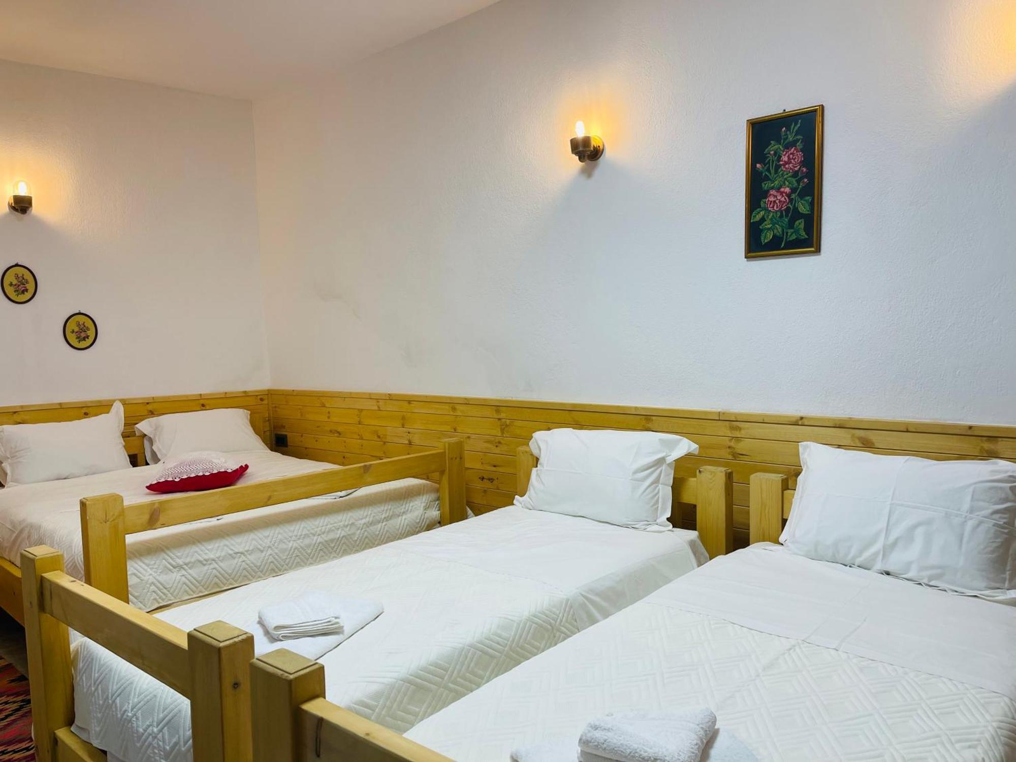 Medieval Rooms Gjirokastër المظهر الخارجي الصورة